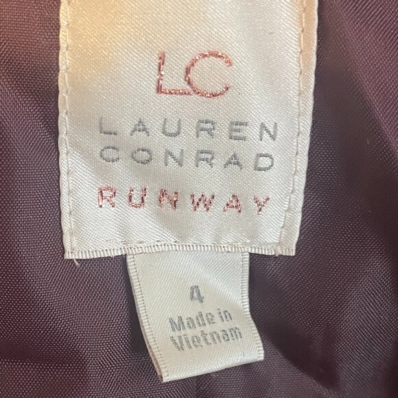 Lauren Conrad Runway Velvet Open Front Blazer - Size 4 - Picture 9 of 9